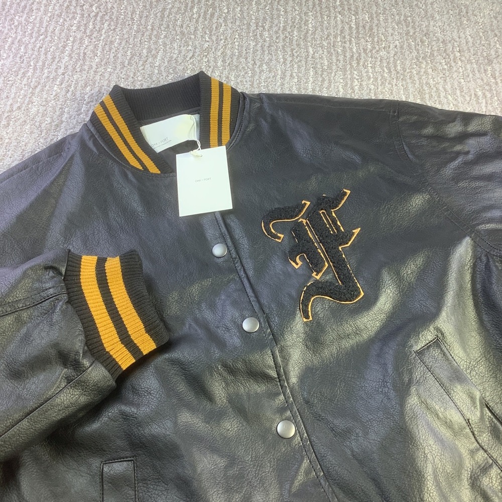 Oak + Fort Mens Black Faux‎ Leather Varsity Bomber Jacket Yellow Trim Size S NWT